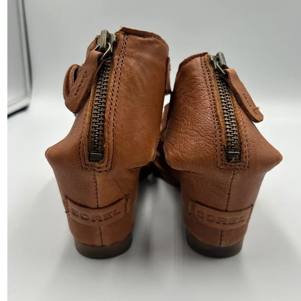 Sorel Joanie Sandal II Tan Leather Wedge Criss Cross Ankle Strap Size 8